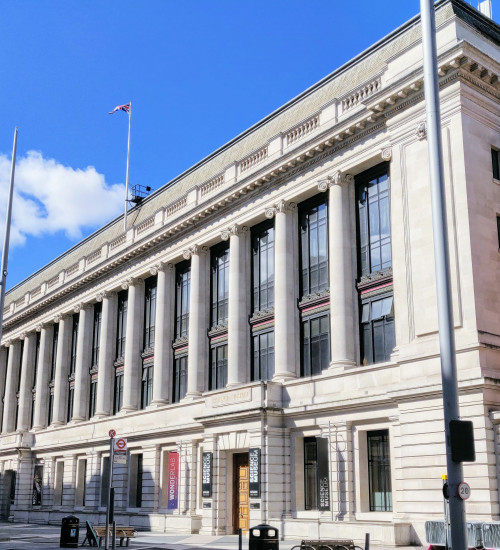 Exterior of the London Science Museum during the day.